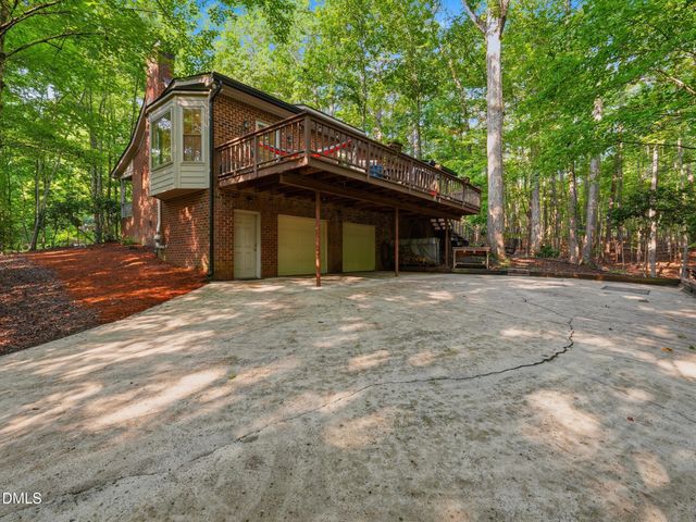2001 Dove Lane, Clayton, NC 27527