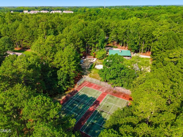 2001 Dove Lane, Clayton, NC 27527