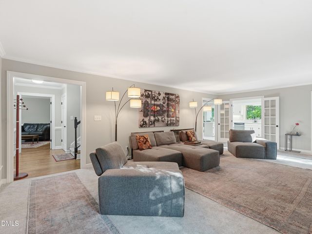 2001 Dove Lane, Clayton, NC 27527