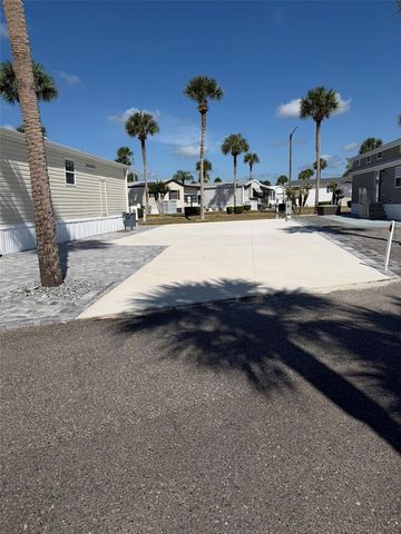 9000 US HWY 192 833, Clermont, FL 34714