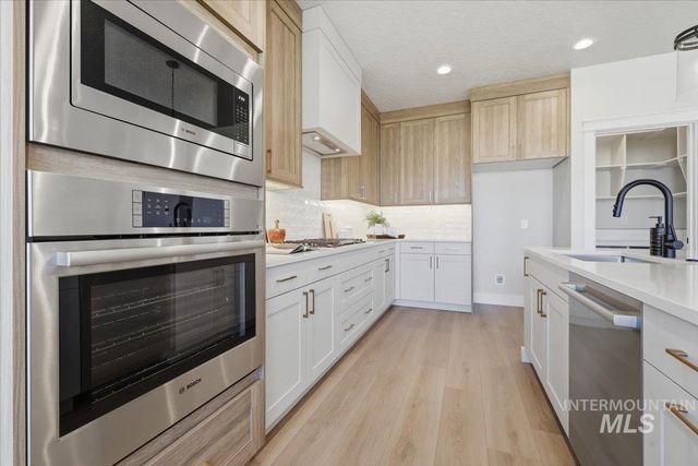 482 W Millstone St, Middleton, ID 83644