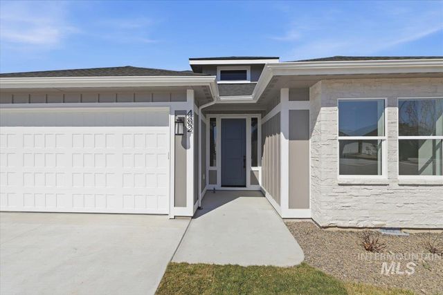 482 W Millstone St, Middleton, ID 83644