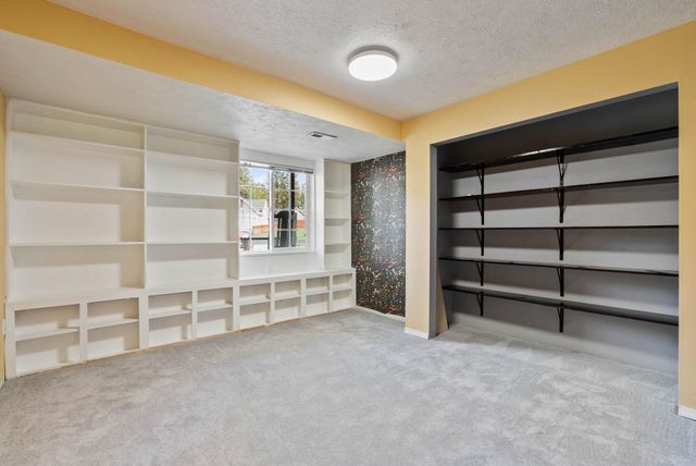 17811 N LARRY Ln, Colbert, WA 99005