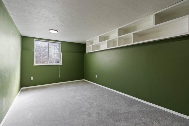 17811 N LARRY Ln, Colbert, WA 99005