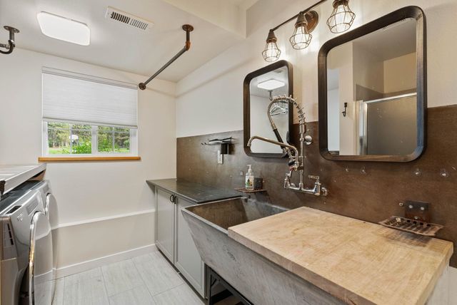 17811 N LARRY Ln, Colbert, WA 99005