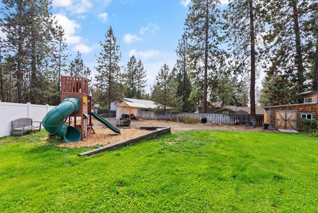 17811 N LARRY Ln, Colbert, WA 99005