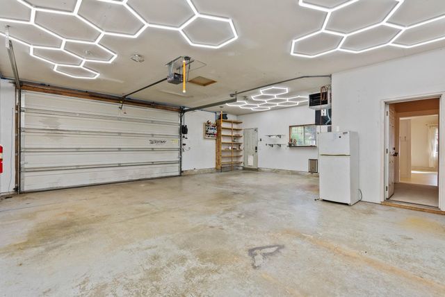 17811 N LARRY Ln, Colbert, WA 99005