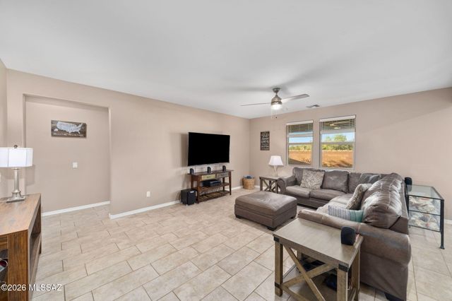 16935 S Eva Avenue, Vail, AZ 85641