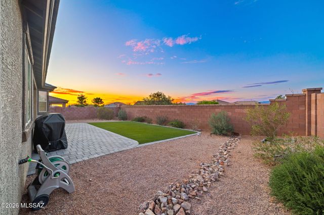 16935 S Eva Avenue, Vail, AZ 85641