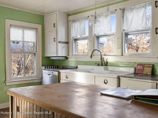 807 Lucas Avenue Extension, Hurley, NY 12443