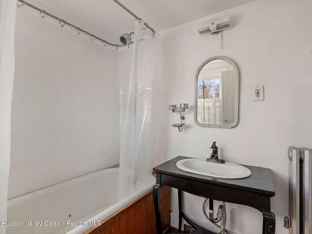 807 Lucas Avenue Extension, Hurley, NY 12443