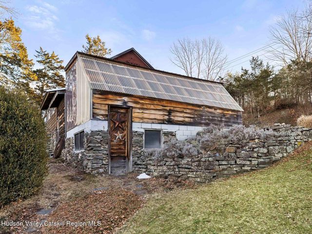 807 Lucas Avenue Extension, Hurley, NY 12443