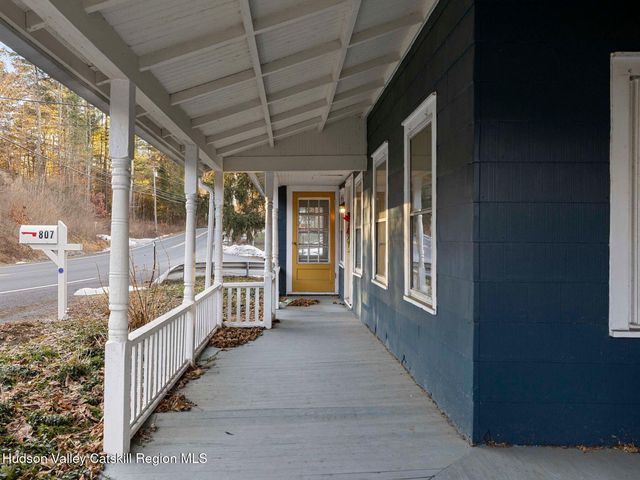 807 Lucas Avenue Extension, Hurley, NY 12443