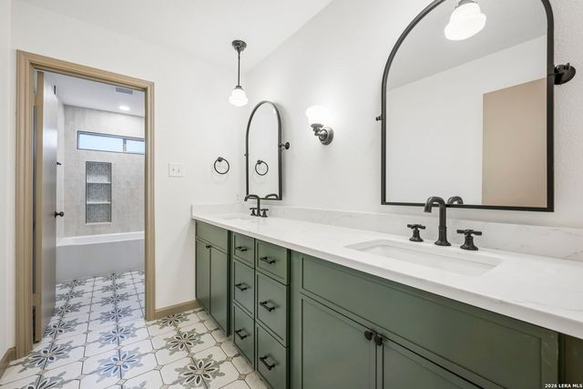 13606 Oak Cabin, San Antonio, TX 78232