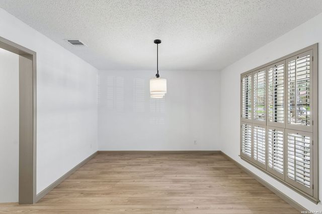 13606 Oak Cabin, San Antonio, TX 78232