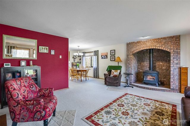 4304 83RD Avenue NE, Marysville, WA 98270