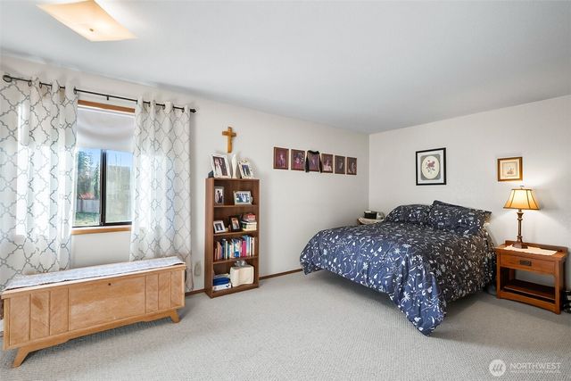 4304 83RD Avenue NE, Marysville, WA 98270