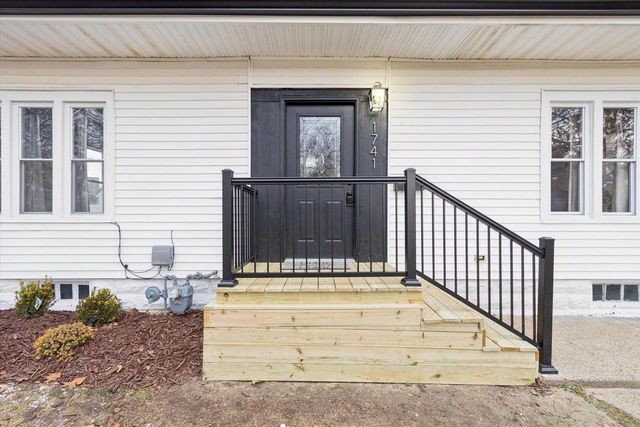 1741 Fayette Avenue, Beloit, WI 53511