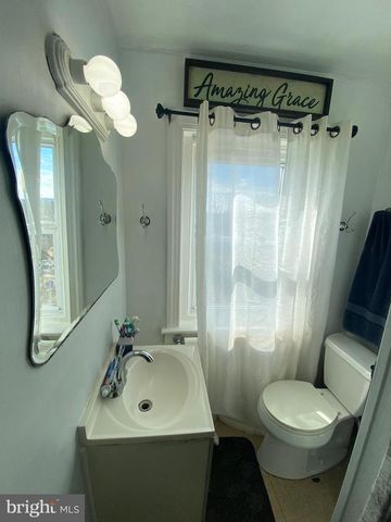 556 BEECH ST, Pottstown, PA 19464