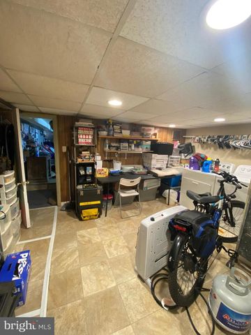 556 BEECH ST, Pottstown, PA 19464