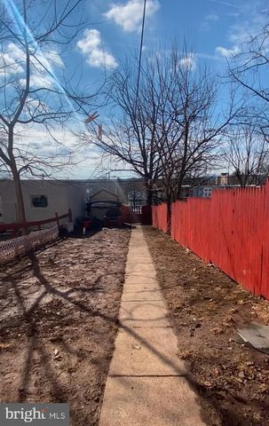 556 BEECH ST, Pottstown, PA 19464