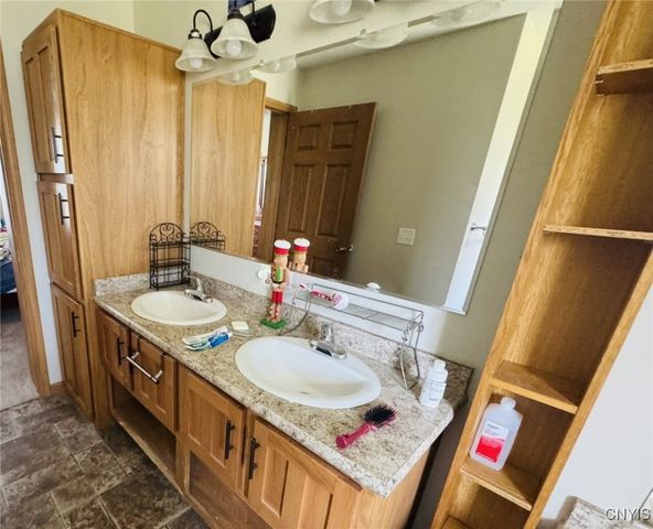 1049 Cortland Road, Groton, NY 13073