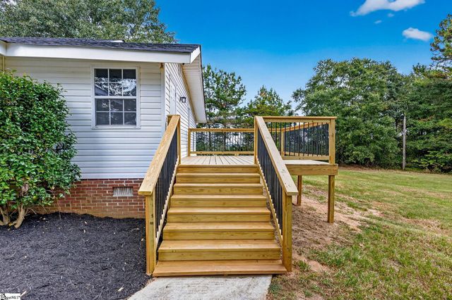 606 Old Williamston Road, Piedmont, SC 29673