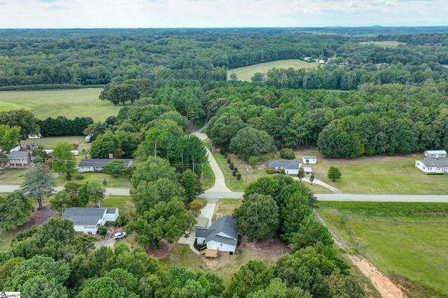 606 Old Williamston Road, Piedmont, SC 29673