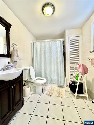 48.5 Wakeman Avenue, Newark, NJ 07104