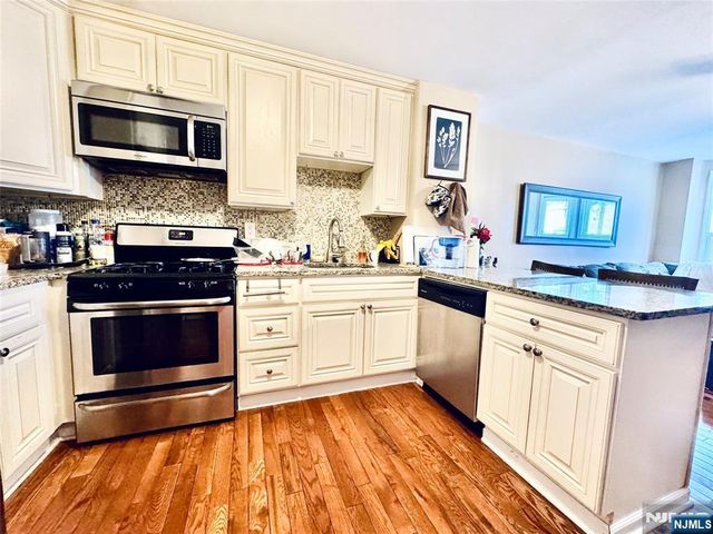 48.5 Wakeman Avenue, Newark, NJ 07104