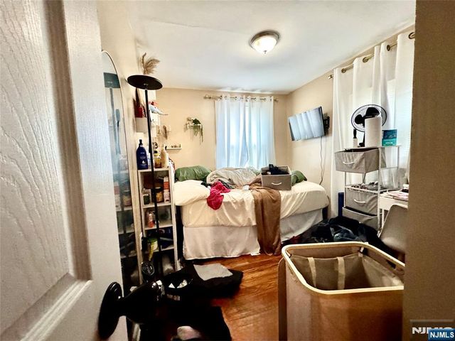 48.5 Wakeman Avenue, Newark, NJ 07104