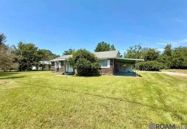 9001 Springfield Rd, Denham Springs, LA 70706