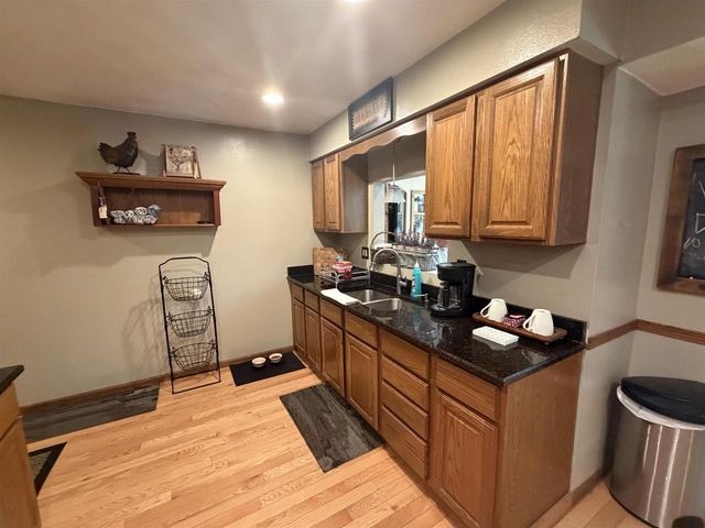 2451 S Country Lane, Beloit, WI 53511