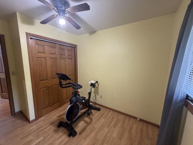 2451 S Country Lane, Beloit, WI 53511