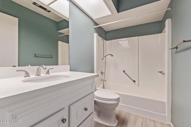 107 LEISURE WORLD --, Mesa, AZ 85206