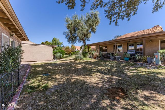 107 LEISURE WORLD --, Mesa, AZ 85206