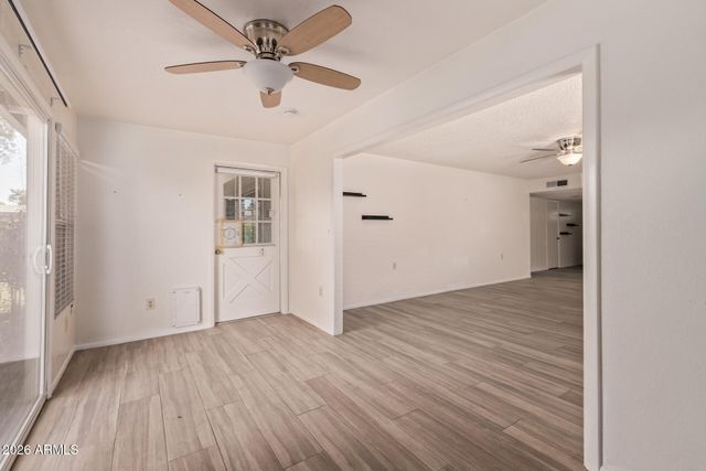 107 LEISURE WORLD --, Mesa, AZ 85206