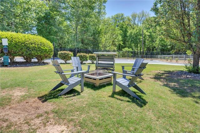 3135 Buford Highway NE 4, Atlanta, GA 30329