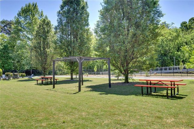 3135 Buford Highway NE 4, Atlanta, GA 30329