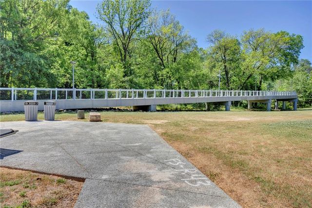 3135 Buford Highway NE 4, Atlanta, GA 30329