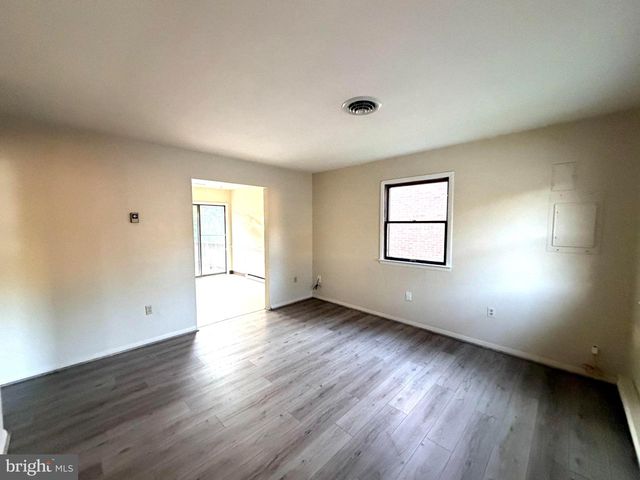 356 YORKSHIRE DR, Hagerstown, MD 21740