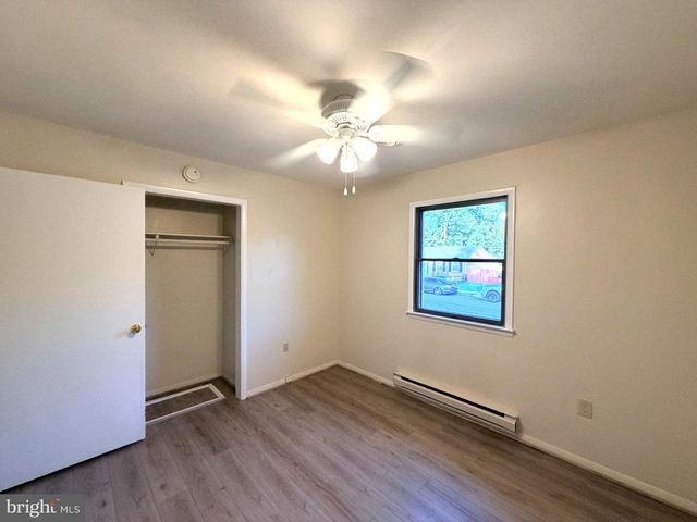356 YORKSHIRE DR, Hagerstown, MD 21740