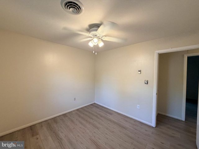 356 YORKSHIRE DR, Hagerstown, MD 21740