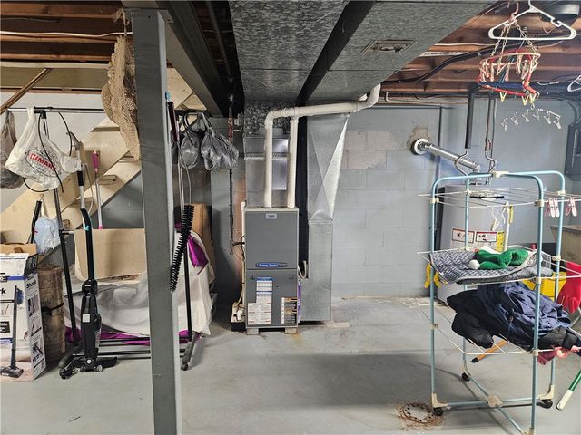 521 W Butler, Mercer Boro, PA 16137