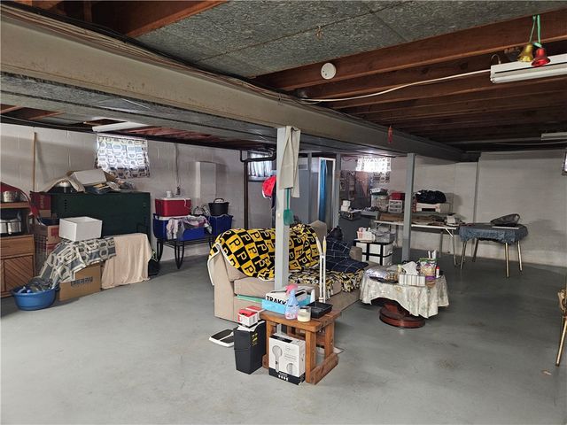 521 W Butler, Mercer Boro, PA 16137