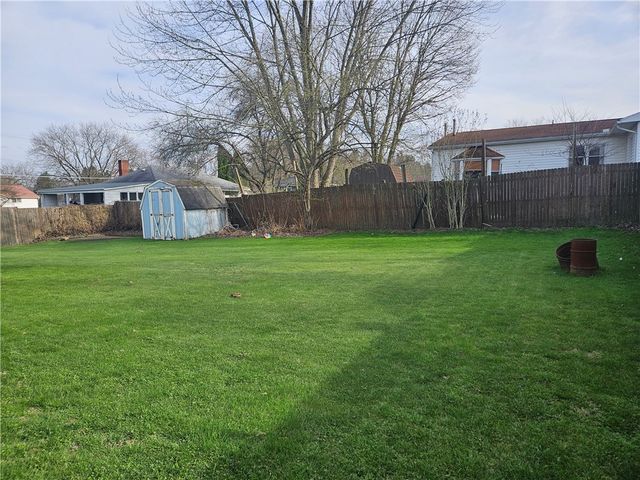 521 W Butler, Mercer Boro, PA 16137