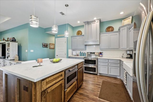 237 Private Road 8101, Buna, TX 77612