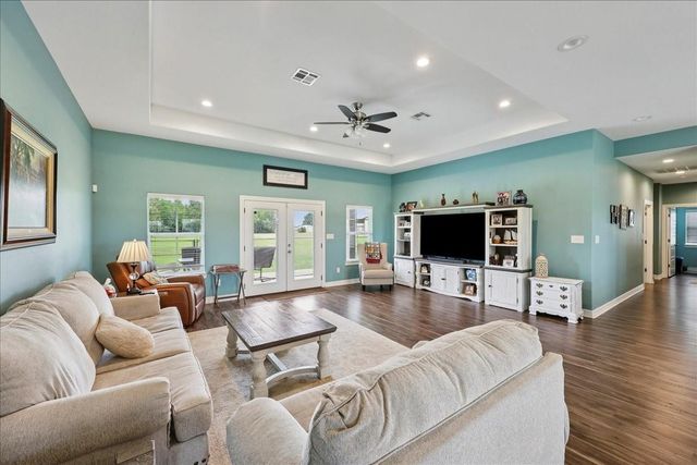 237 Private Road 8101, Buna, TX 77612