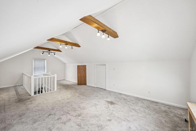 12 Scherer Boulevard, Franklin Square, NY 11010