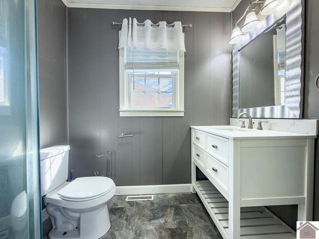 403 Fairlane, Mayfield, KY 42066